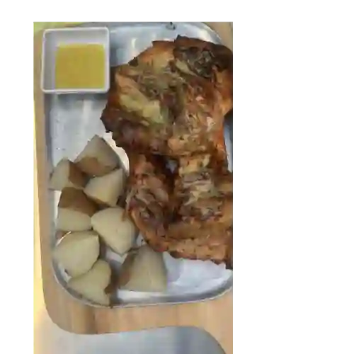 Medio Pollo a la Brasa