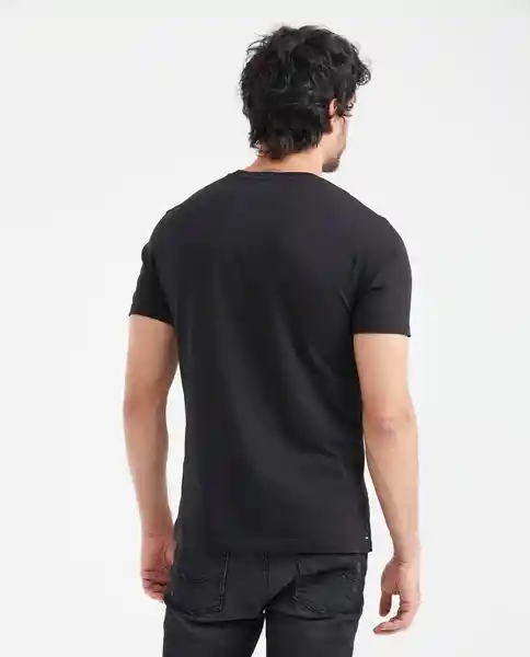 Camiseta Graphic Negro Sombrío Ultra Oscuro T. M Chevignon