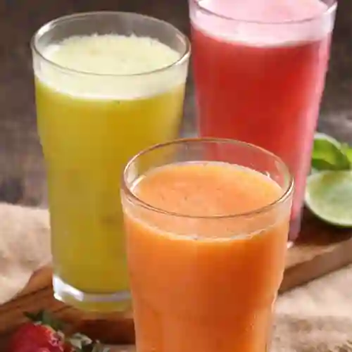 Jugo de Fresa en Leche