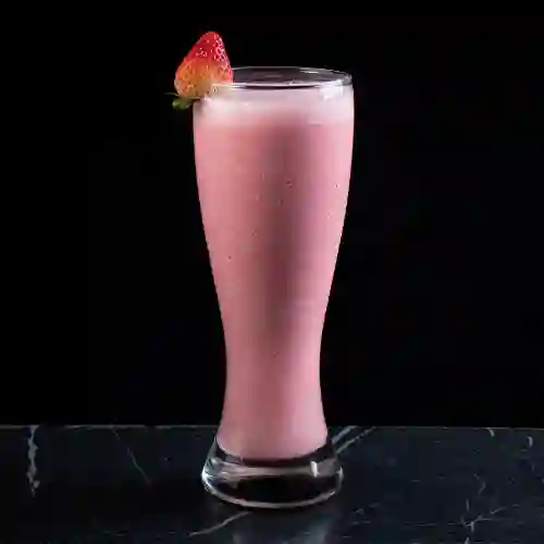 Jugo Natural de Fresa en Leche