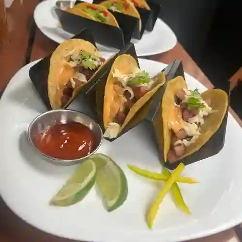 Tacos de Chorizo X3