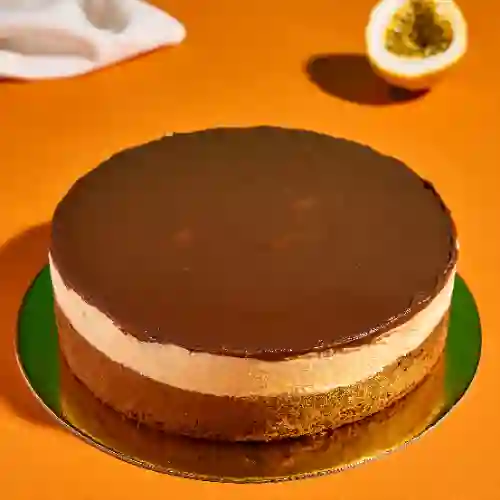Torta Chocomaracuya Mediana