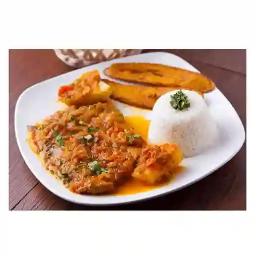 Sobrebarriga en Salsa Criolla