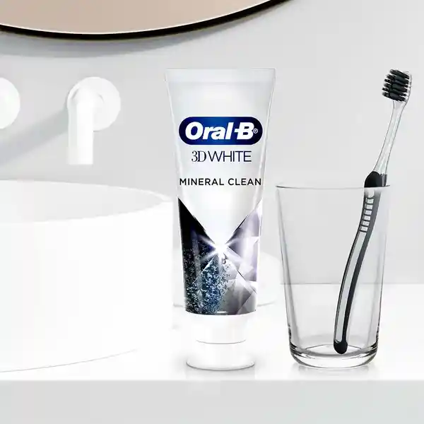 Crema Dental Con Flúor Oral-B 3D White Mineral Clean 75ml
