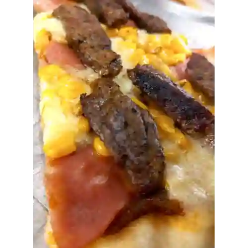 Pizza Maíz, Jamón y Lomito