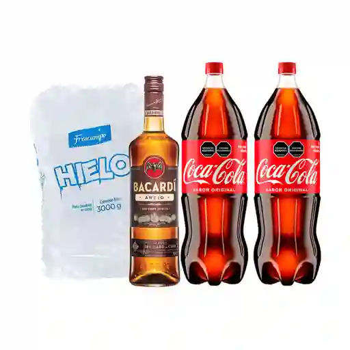 Combo Bacardi Ron Añejo 750 mL + Frescampo Hielo Cubos + Gaseosa