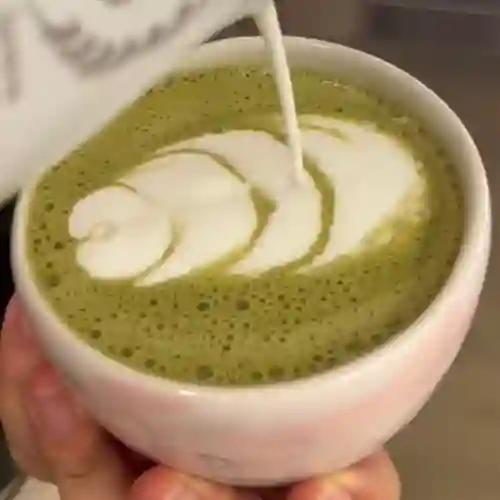 Matcha Latte Caliente