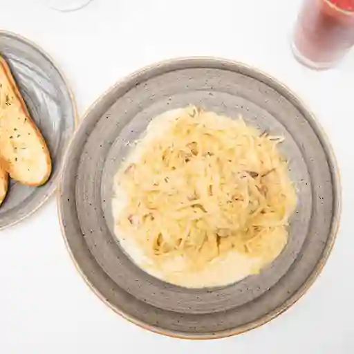 PASTA CARBONARA