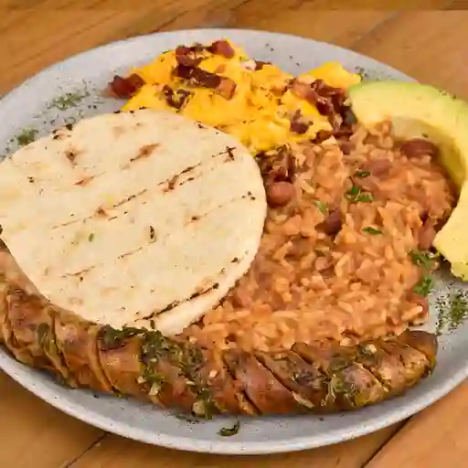 Calentado montañero con chorizo