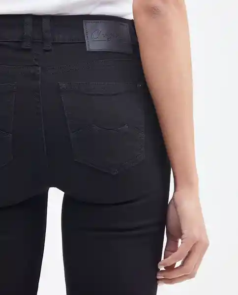 Jean H. Rise Cosmo Femenino Negro Mate Noche Talla 16 Chevignon
