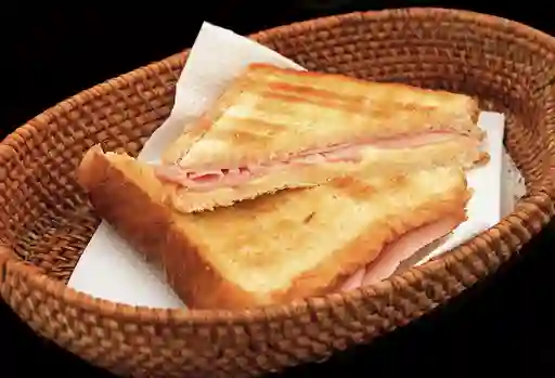 Sándwich Sencillo