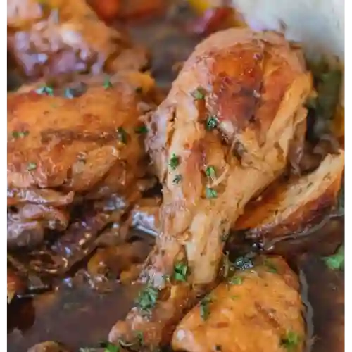 Pollo Guisado