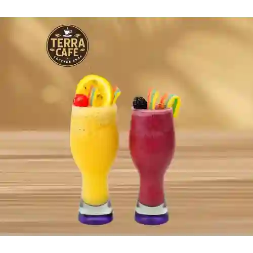 Casa Granizados Refrescantes (Maracuyá-Mora) 12 Oz