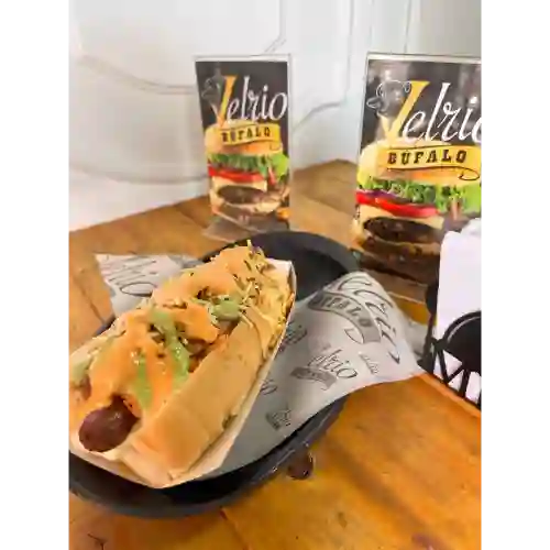 Perro con Salchicha de Búfala