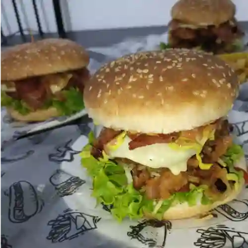 2 por 1 en Hamburguesa Clasica + Bebida