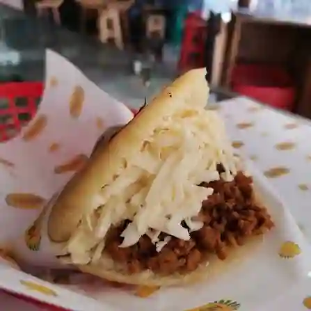 Arepa carne molida