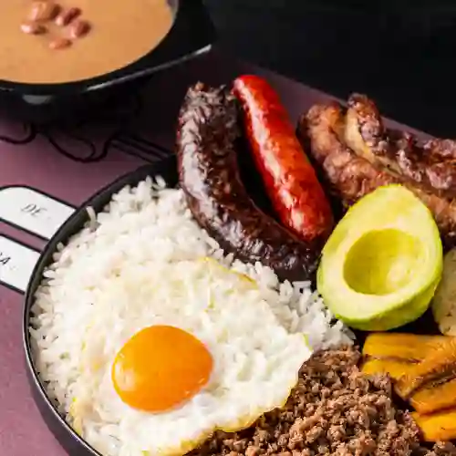 Bandeja Paisa