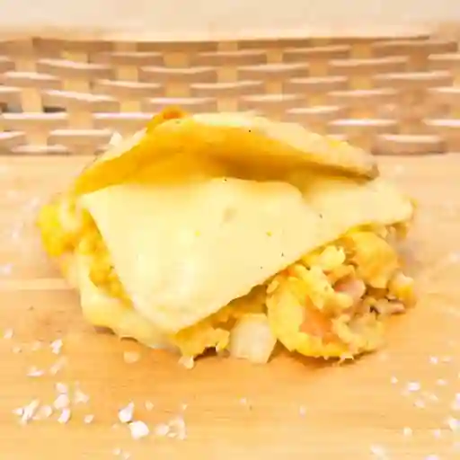 Arepa con Huevo y Queso