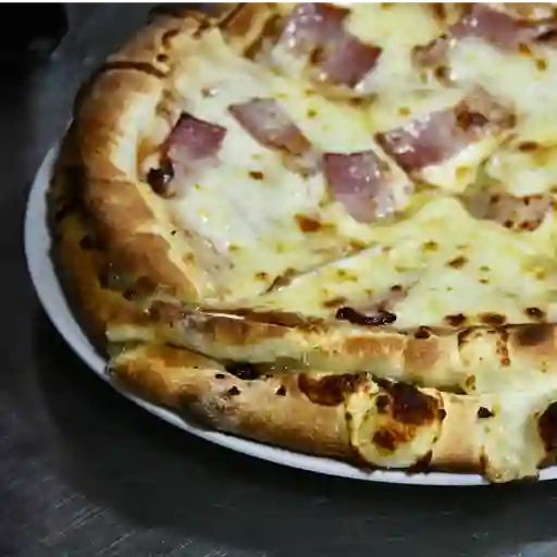 Pizza mediana burguer