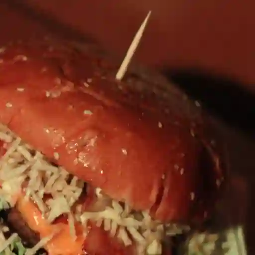 Hamburguesa doble carne especial.