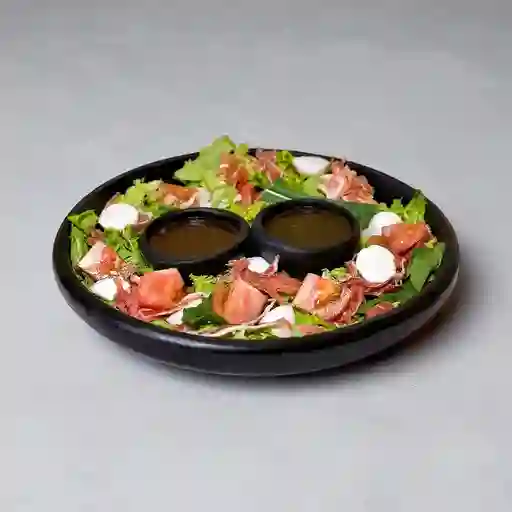 Ensalada Caprese Pecai