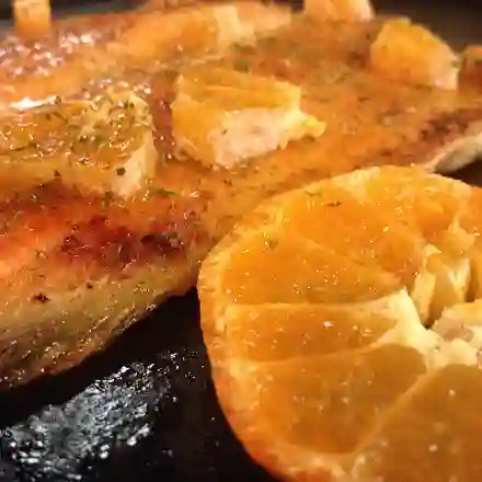 Trucha en salsa de mandarina o maracuyá