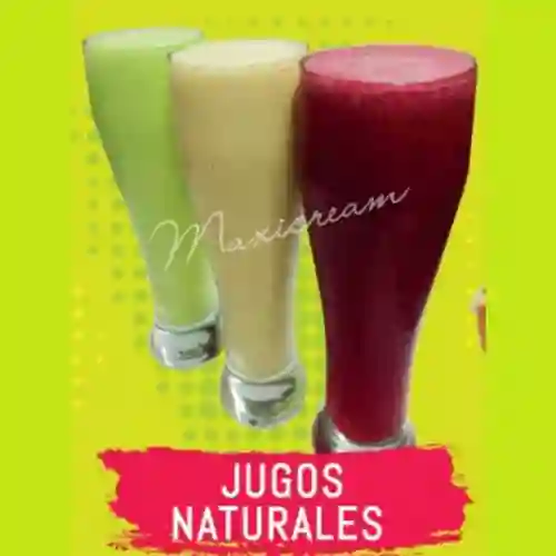 Jugos Naturales en Agua