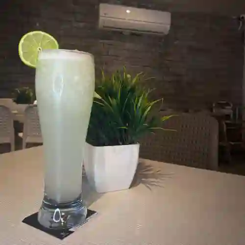 Limonada Natural 16 Oz