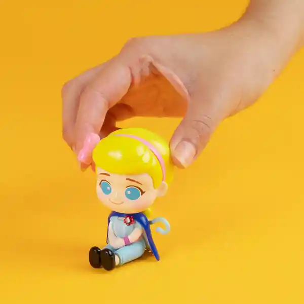 Caja Sorpresa Con Figura Toy Story Disney Miniso