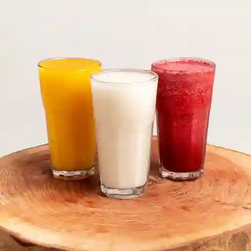 Jugo natural en agua