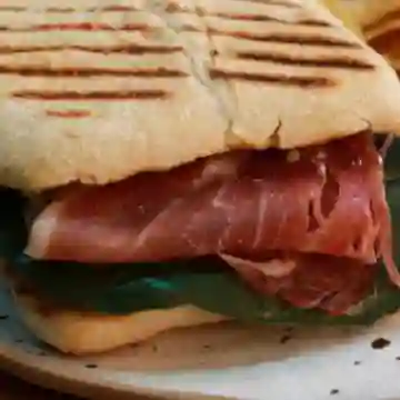 Sandwich Jamón Serrano