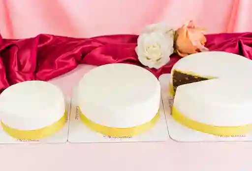 Ponqué Negro 6 a 8 Pz