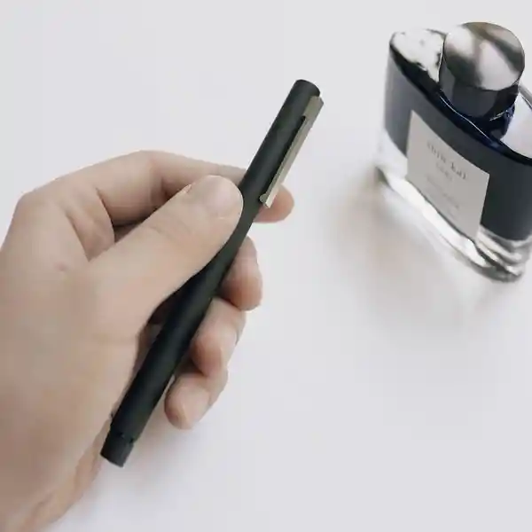 Lamy Estilógrafo Negro CP1