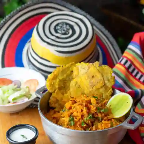 Arroz con Pollo