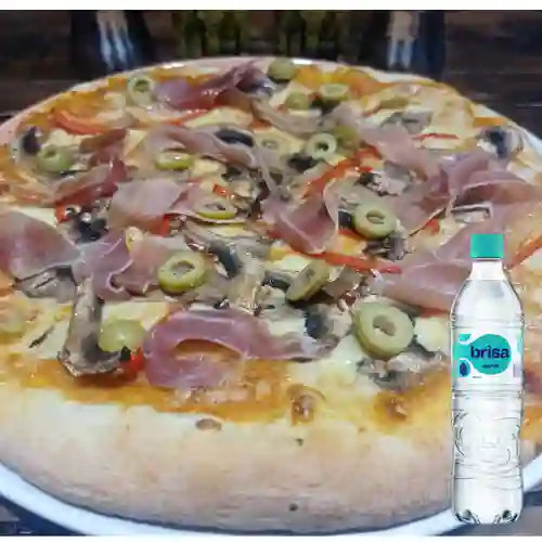 Pizza Artesanal Prosciutto Supremo +Brisa S/gas 600ML