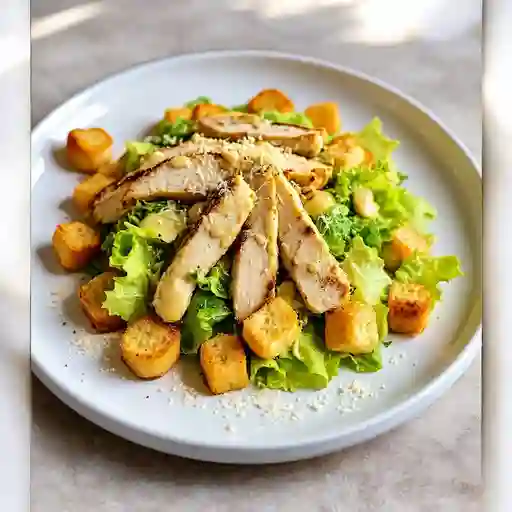Ensalada Cesar Con Pollo