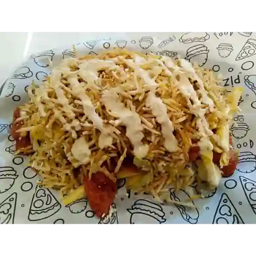 Salchipapa Carne y Pollo