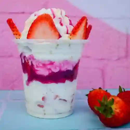 Fresas con Crema 12oz
