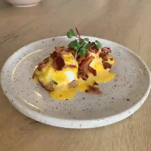 Huevos Benedictinos