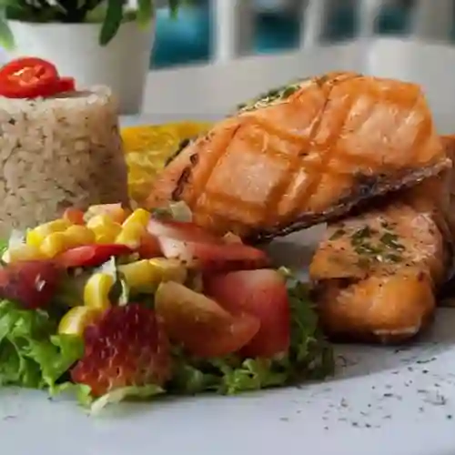 Salmón Al Coco