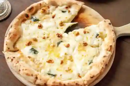 Pizza 4 Quesos
