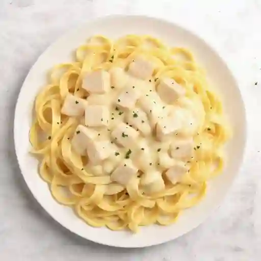 Fetuccinis Chicken Alfredo