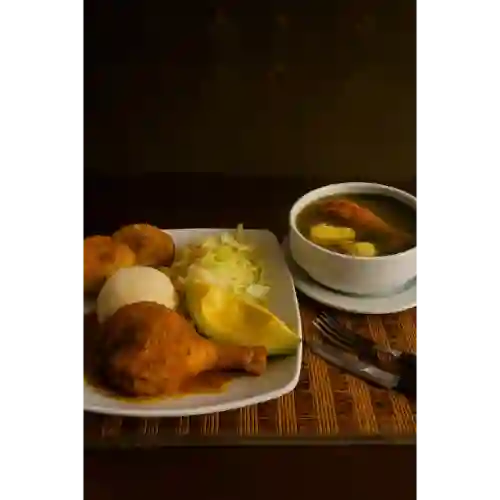Sancocho de Gallina