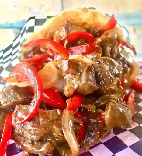 Arepa Lomo Salteado