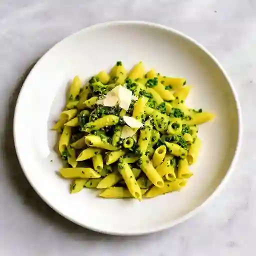 Pasta Penne Al Pesto con Almendras