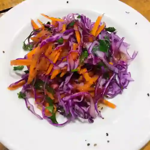 Repollo Morado, Zanahoria y Cilantro