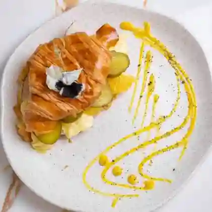 Croissant Cuban