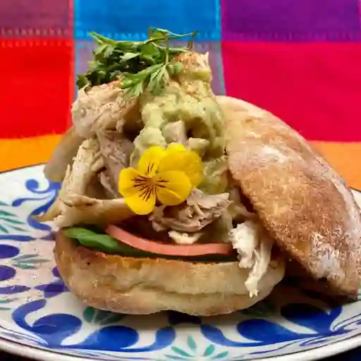 Torta de Pollo Deshebrado
