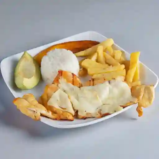 🍗 Pechuga Gratinada + Papa a la Francesa + Limonada