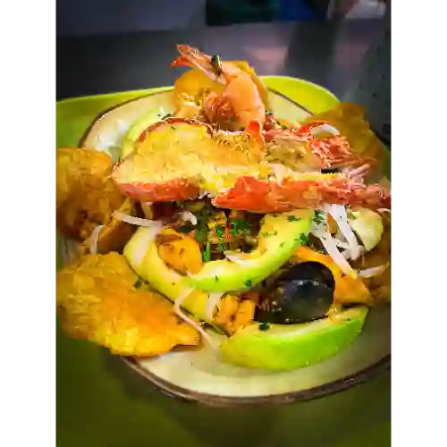 Parrilla Mar y Tierra con Langosta